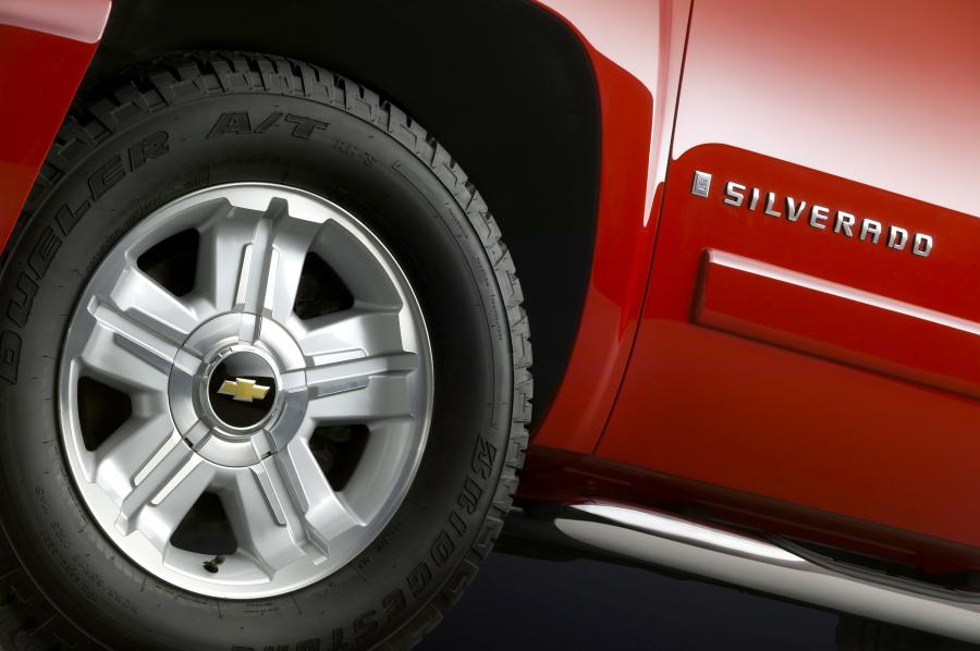  Chevrolet Silverado Crew Cab 2007 года  (фото 29 из 46)